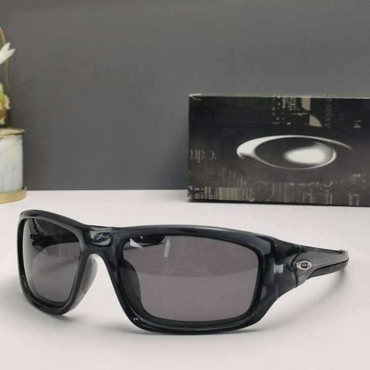 Picture of Oakley Sunglasses _SKUfw66123864fw